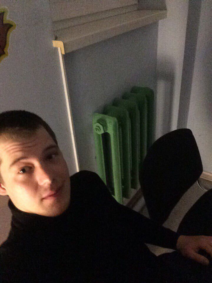  27103581  , 33 ,    --