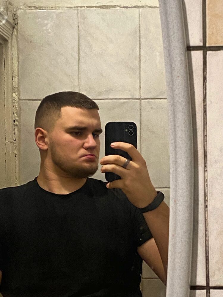  47046381  , 21 ,    