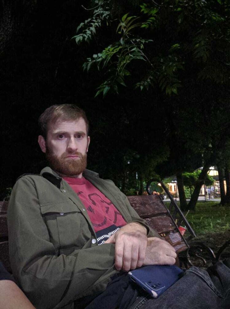  ,   Artur, 30 ,   ,   