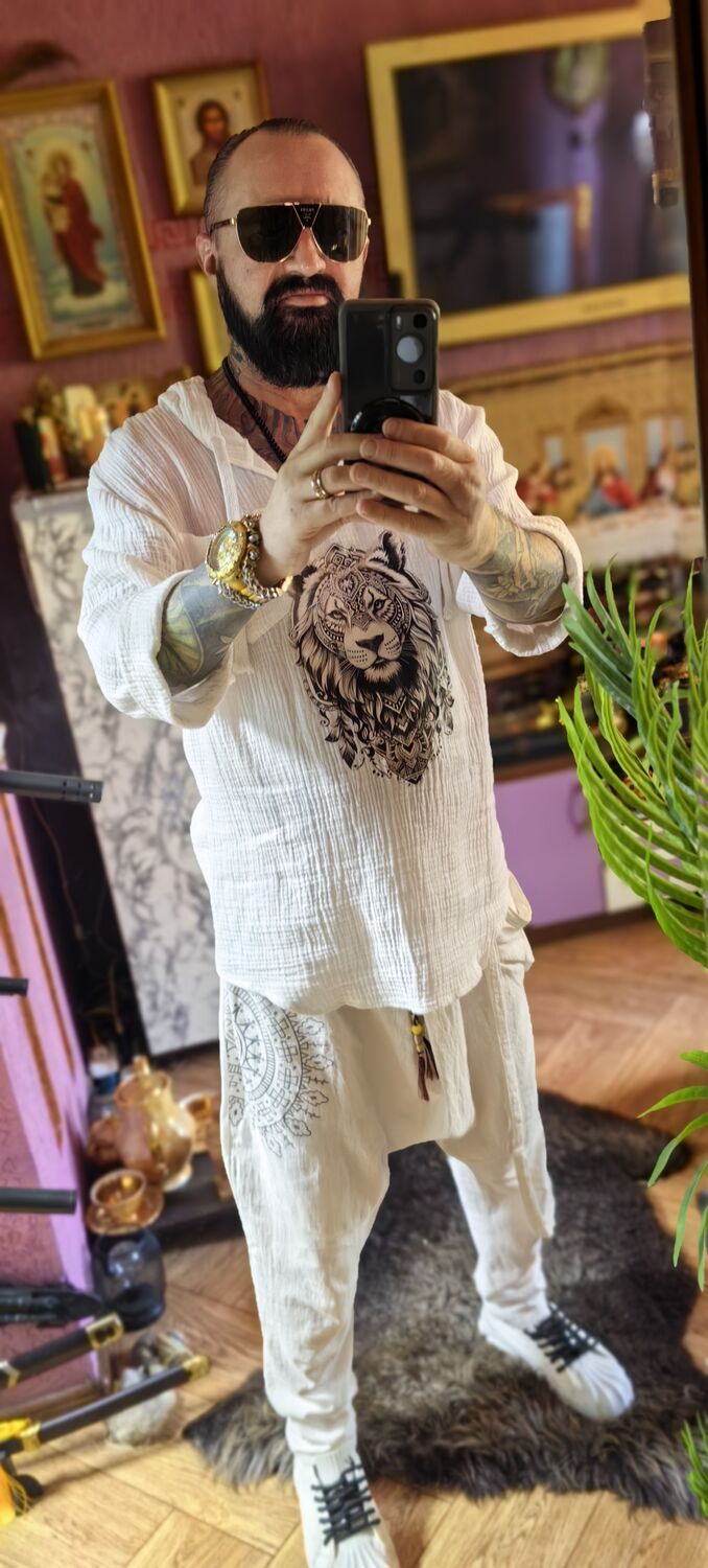  54715391  SuvoroFF, 50 ,    