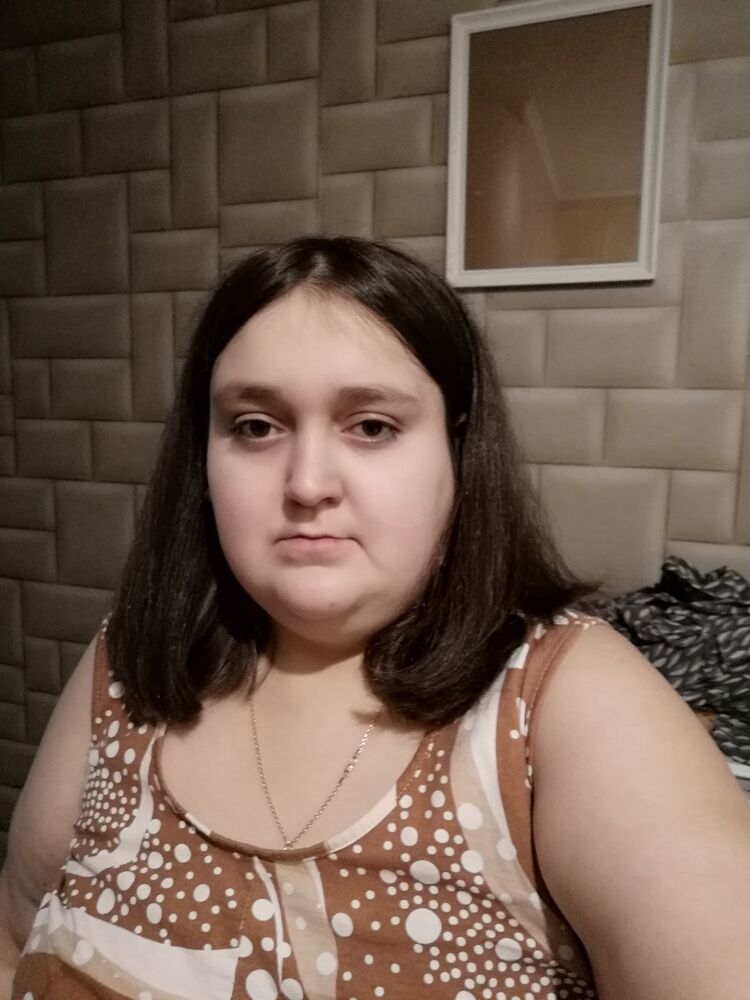  ,   Katya, 25 ,   