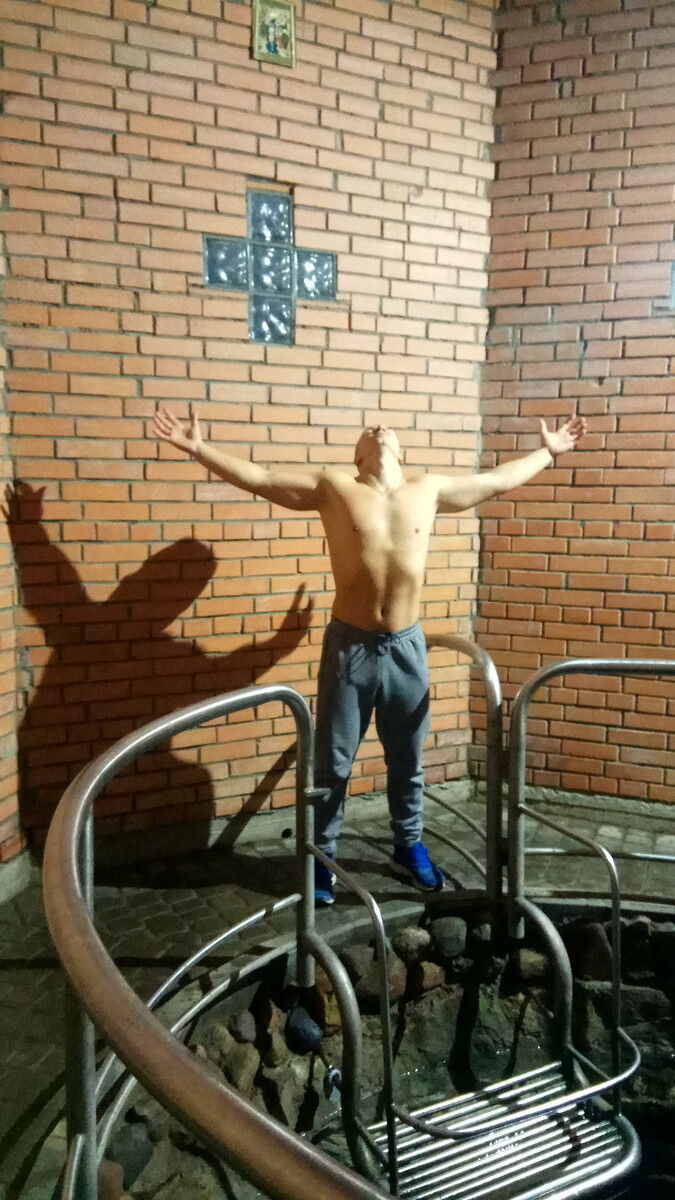  18868411  , 31 ,    