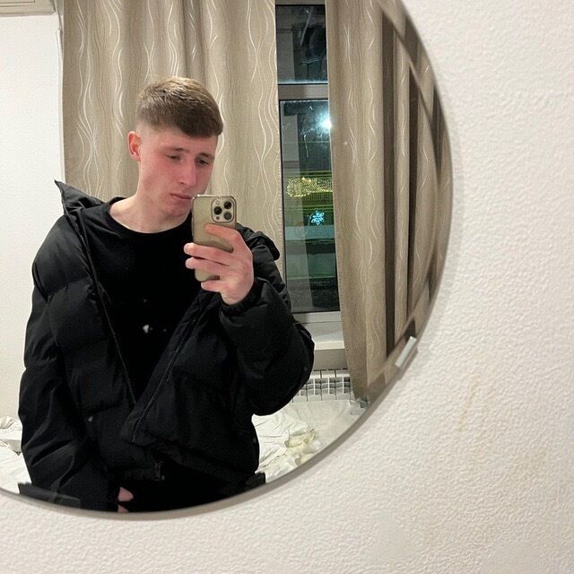  37713801  , 23 ,    