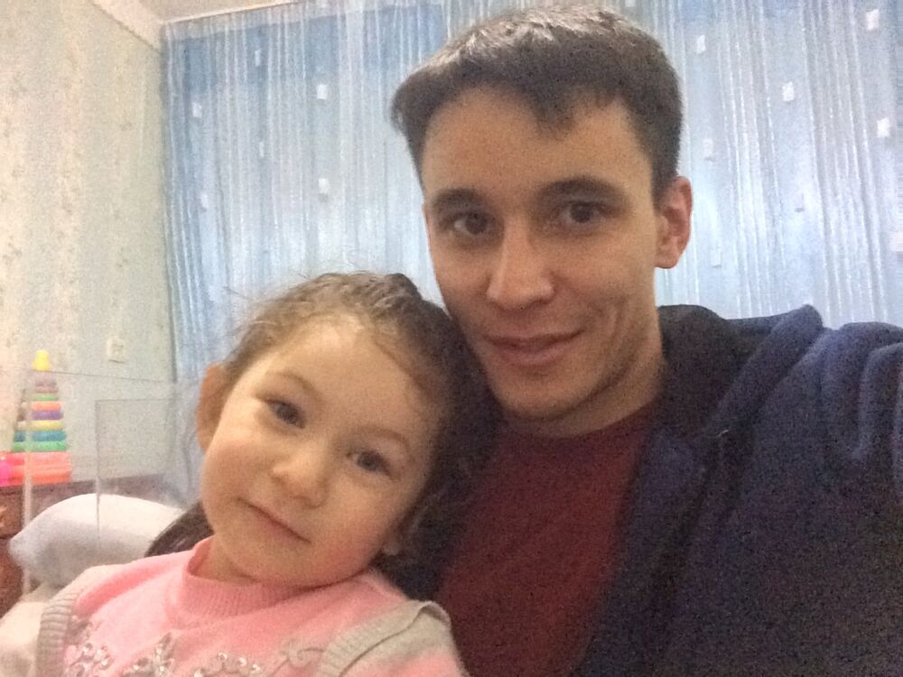  ,   Zoxa, 32 ,   