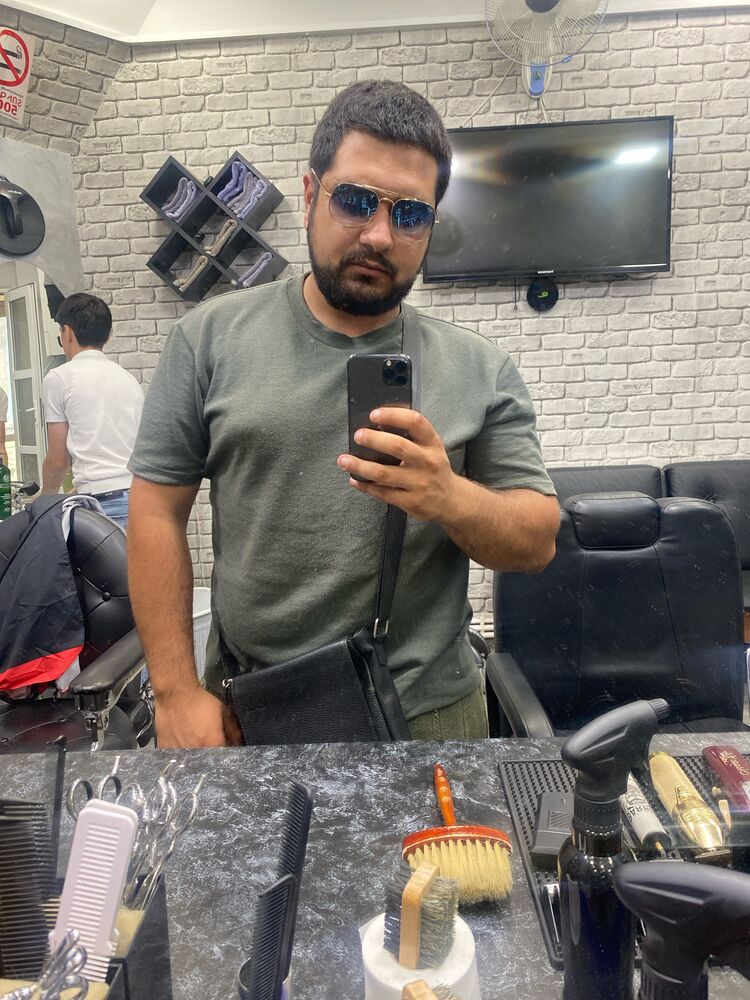  53050081  Arman, 23 ,    