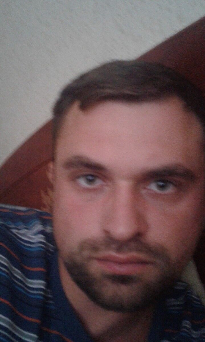  8246621  Roma, 37 ,    