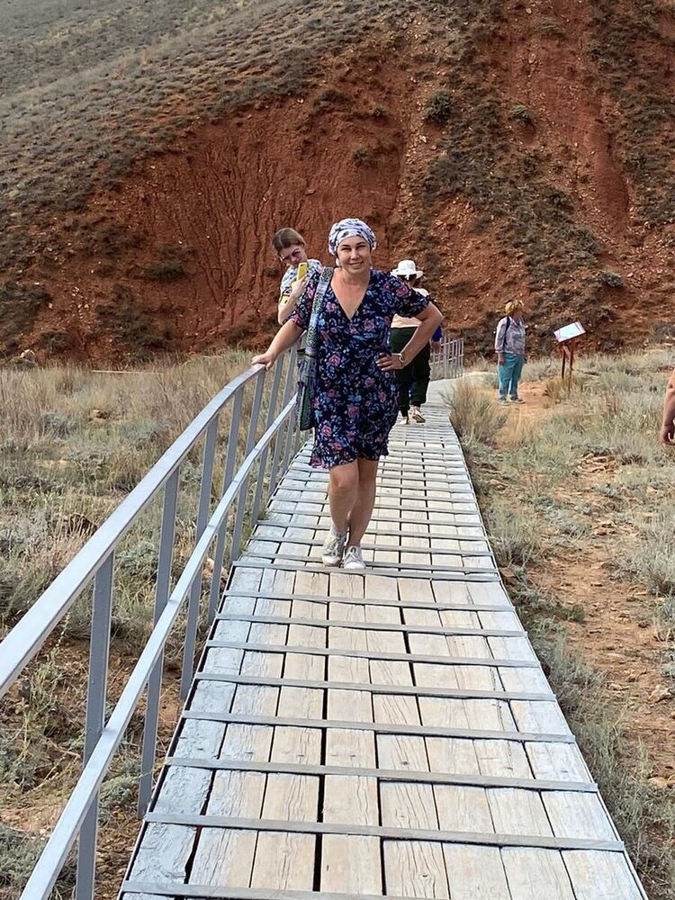  ,   Miss, 43 ,     