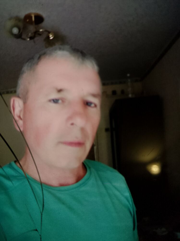  42117441  , 64 ,    