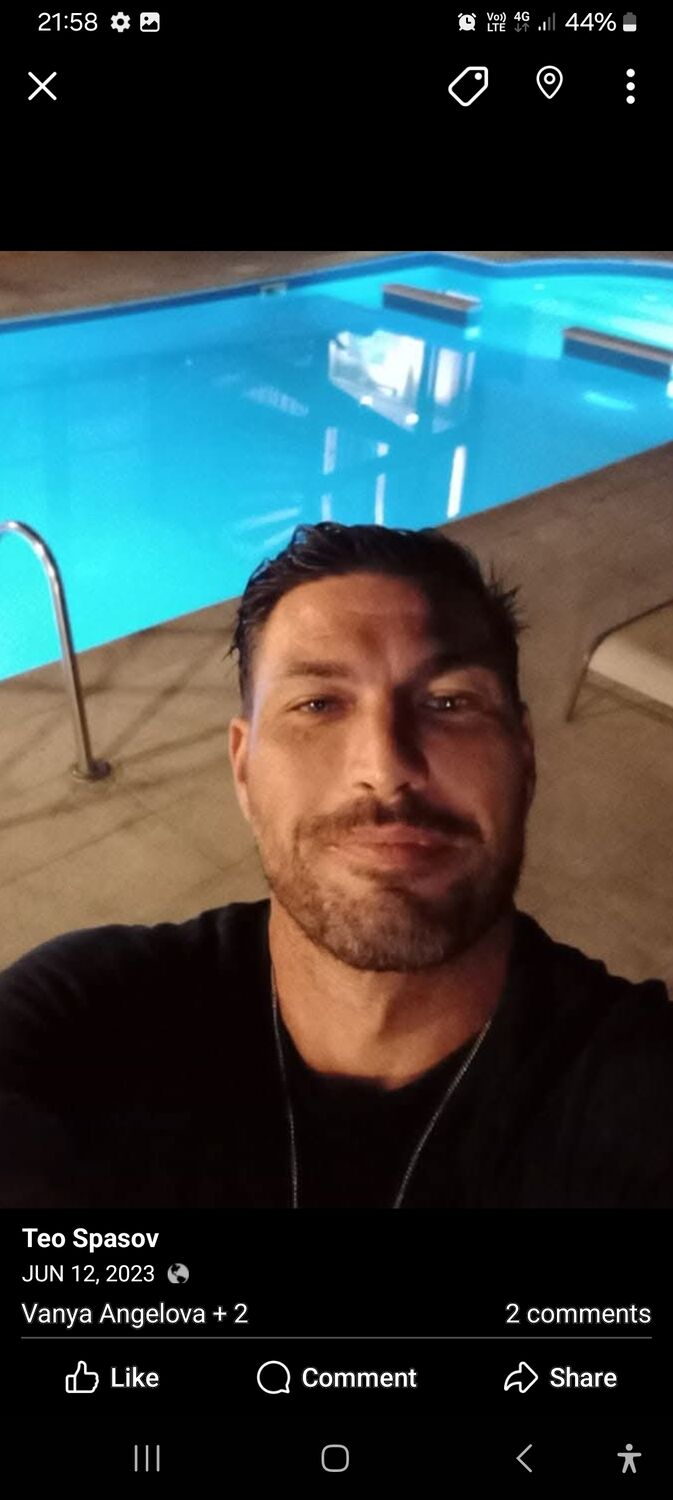  Athienou,   Teo, 42 ,   ,   