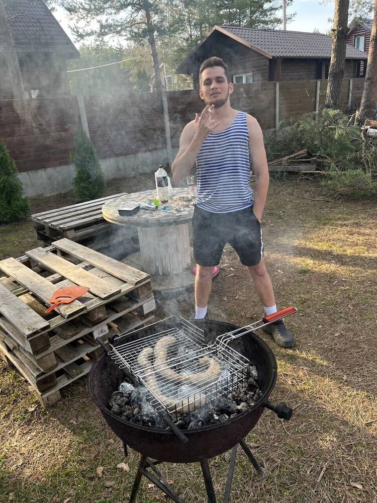 33904371  , 23 ,    