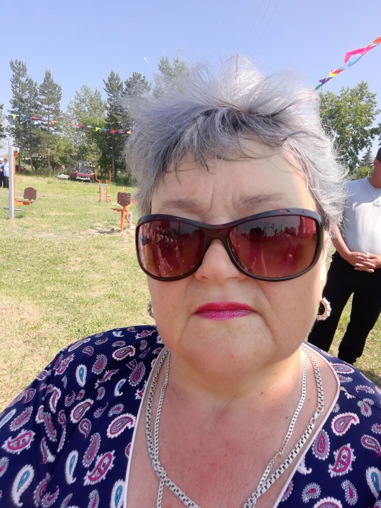  44631651  Larisa, 63 ,    