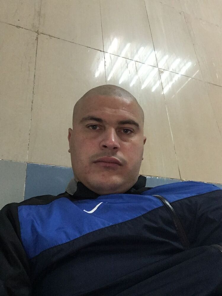 29104021  Georgi, 29 ,    