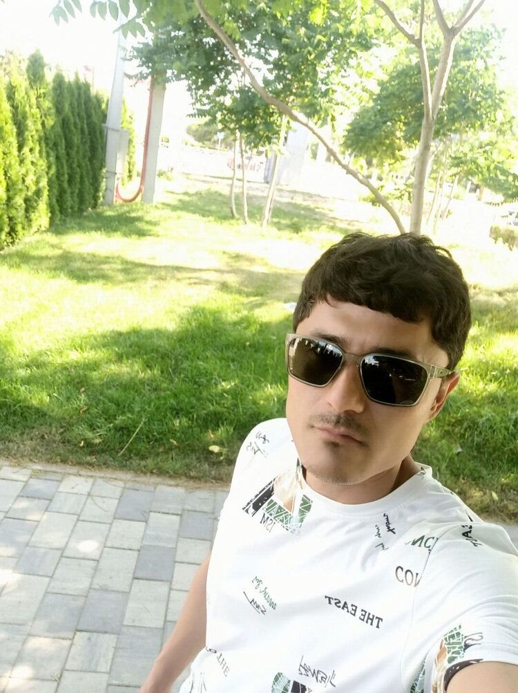  52205261  , 32 ,    