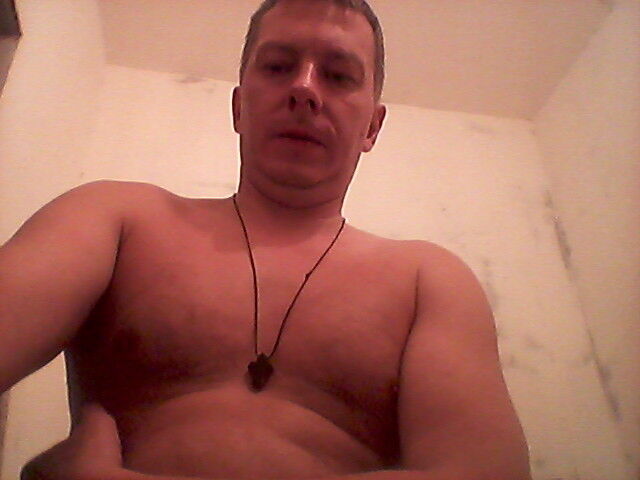  ,   Anton, 40 ,   ,   , c 