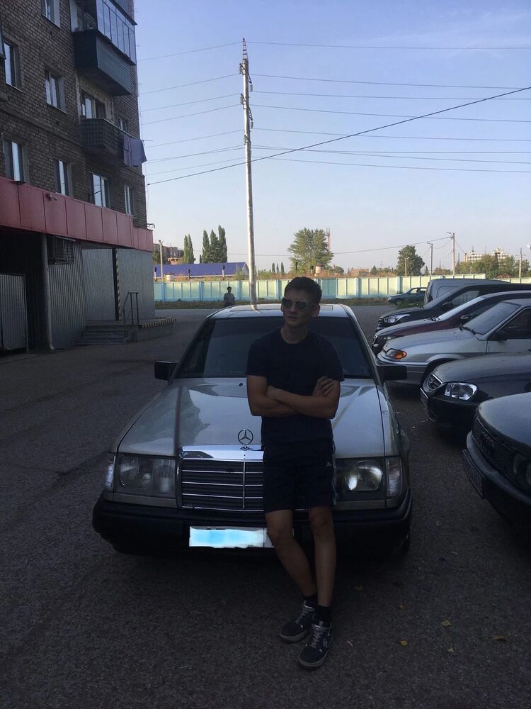  47015721  , 22 ,    