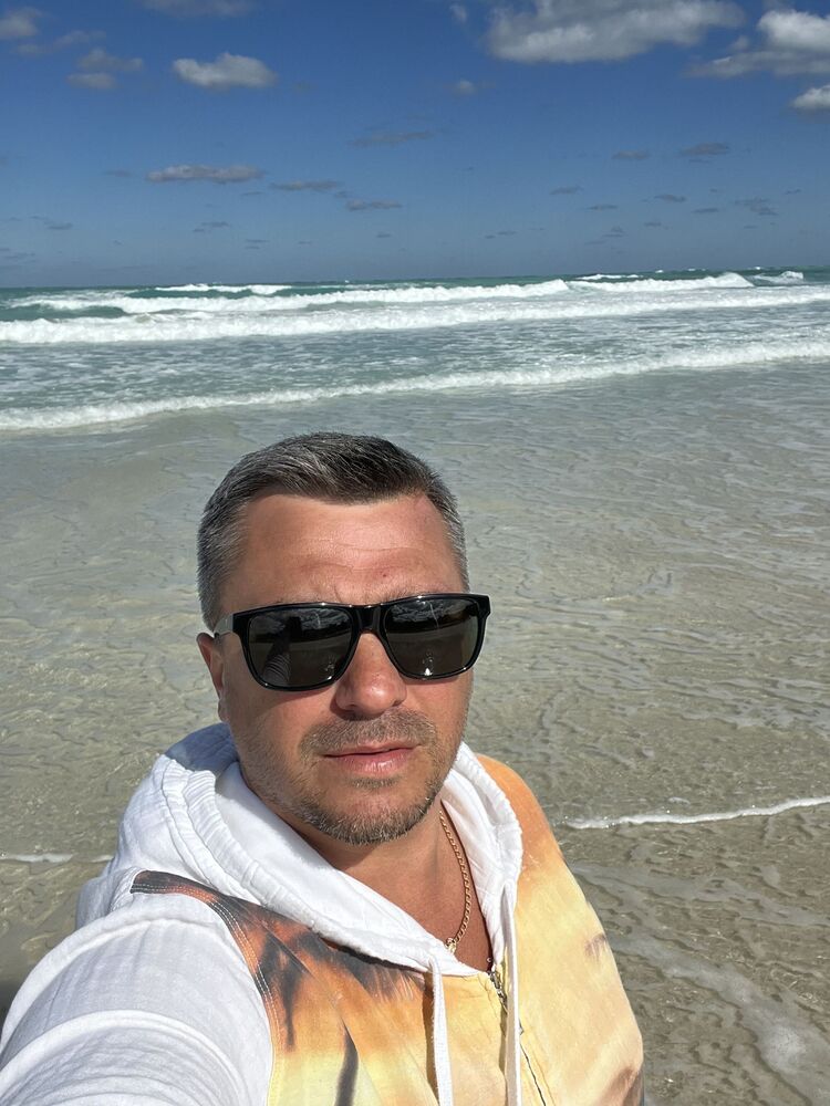 ���� 31108831 ������� �������, 44 ����, ���� ���������� � �������