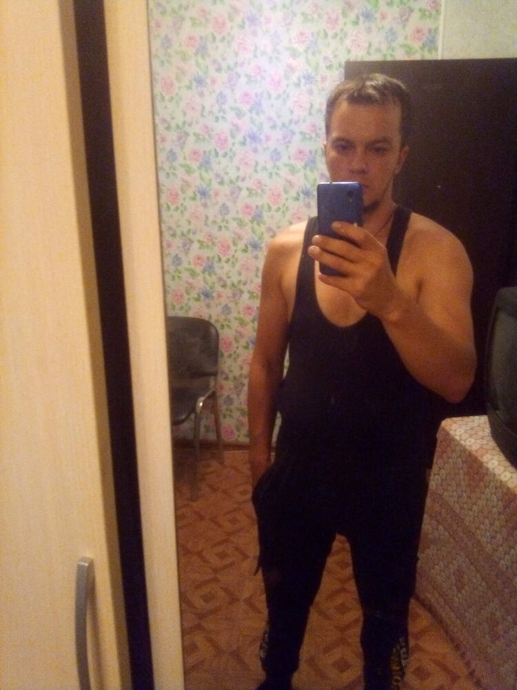  28095131  Nikolay, 37 ,    