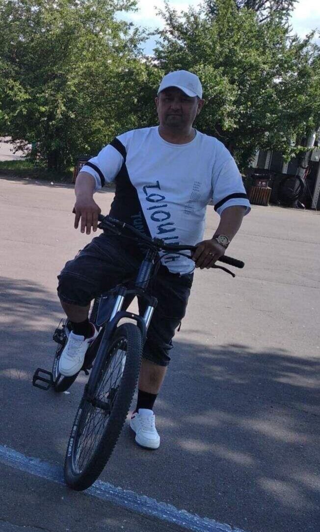  32785881  , 49 ,    