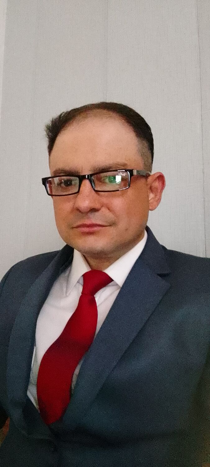  ,   Pavel, 38 ,   ,   