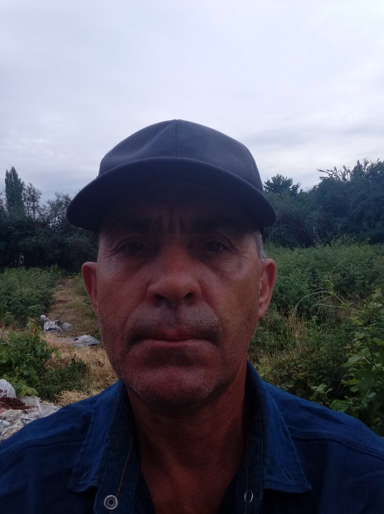  52059451  Sereda, 52 ,    