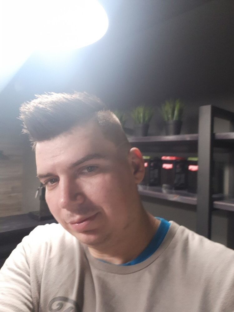  15403871  , 37 ,    