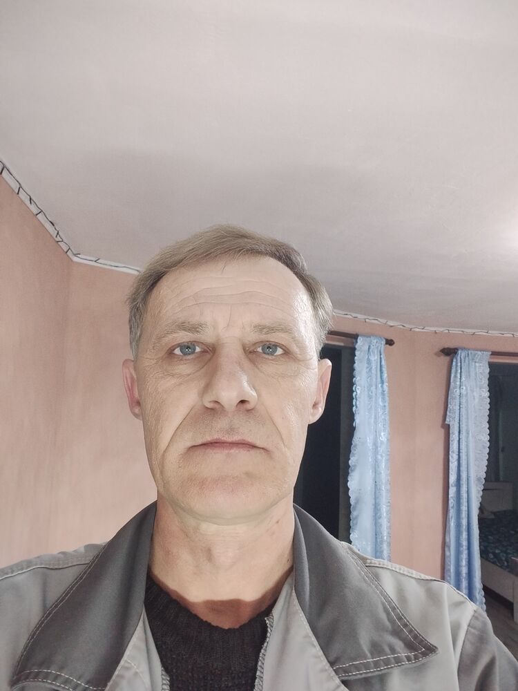  ,   Oleg, 50 ,   c 