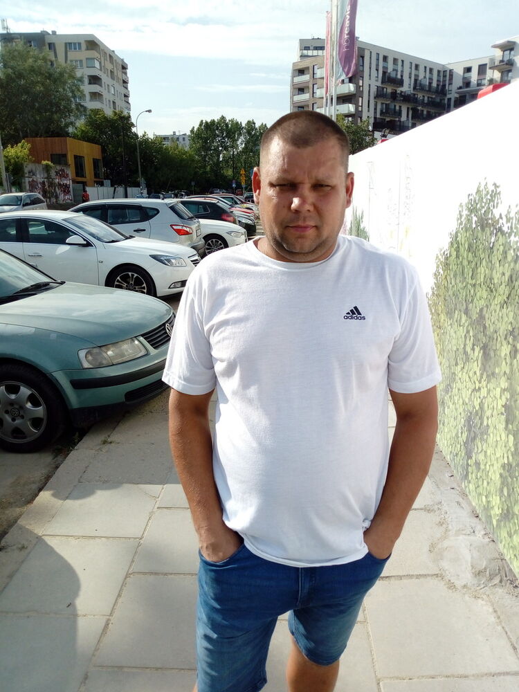  Warszawa,   Olek, 42 ,   ,   , c 