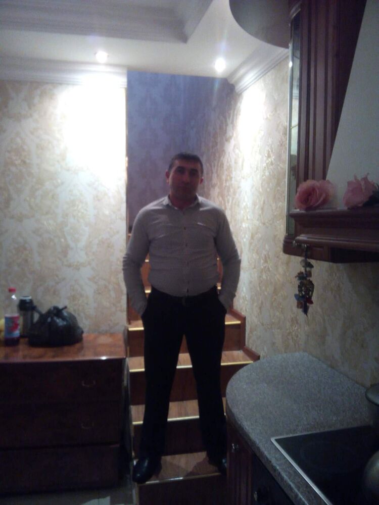  48966561   , 44 ,    