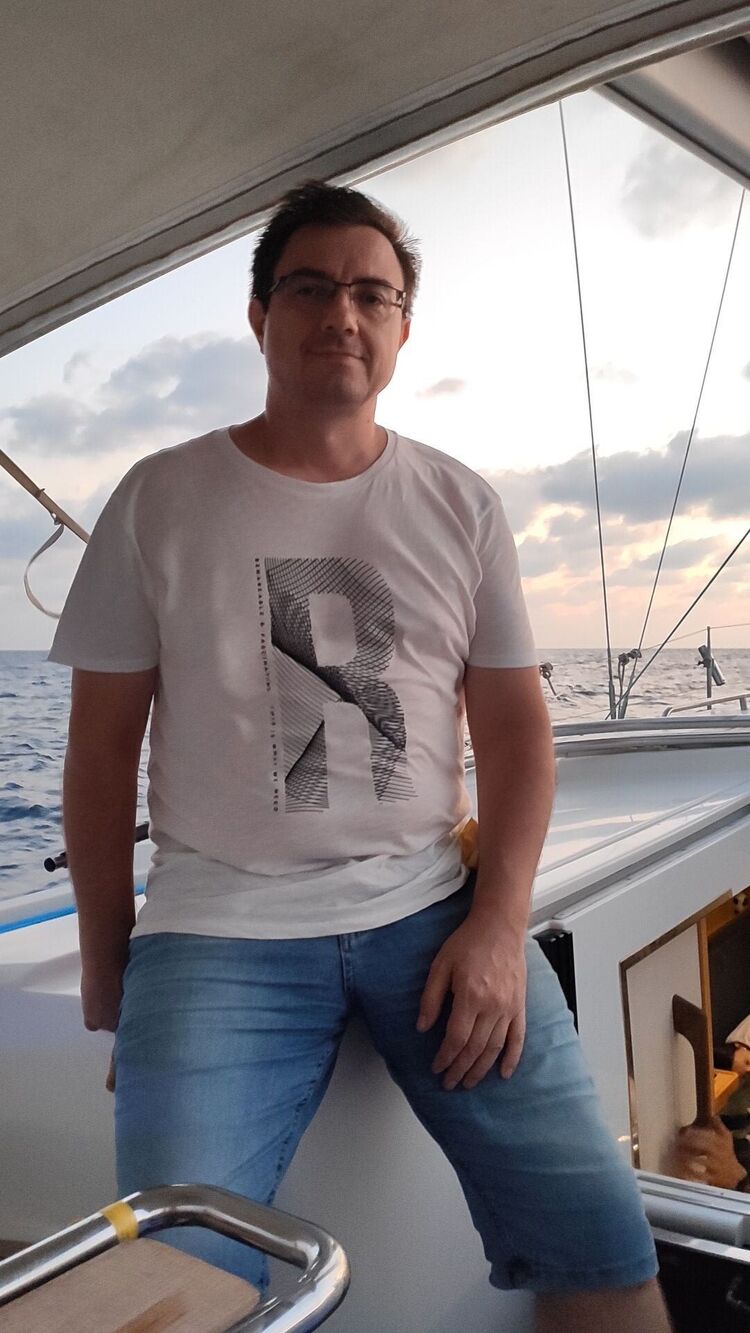  45112781  Andrii, 44 ,    Nahariyya