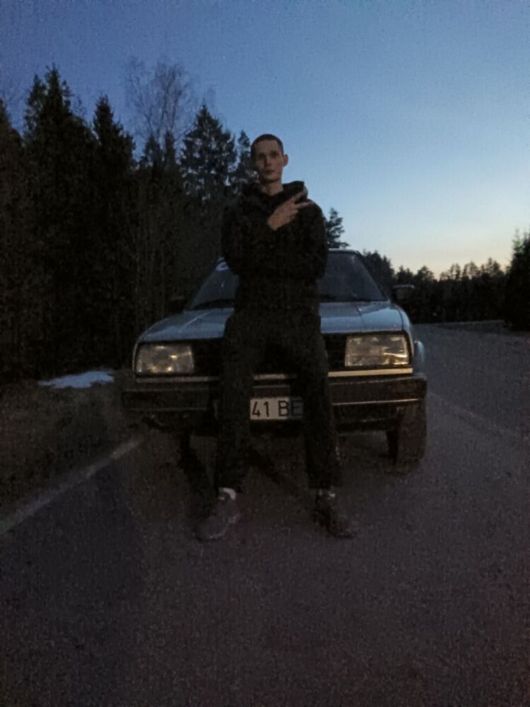  42207651  , 20 ,    