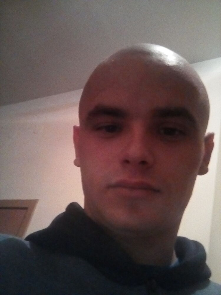  ,   Vladymyr, 30 ,   