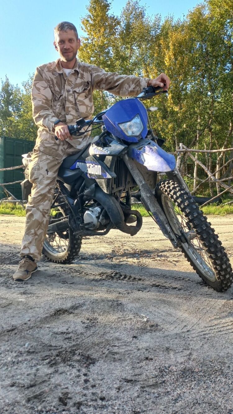  32116571  , 43 ,    