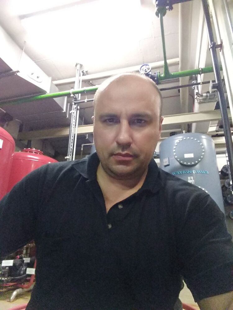  19774321  Andrey, 45 ,    Koeln