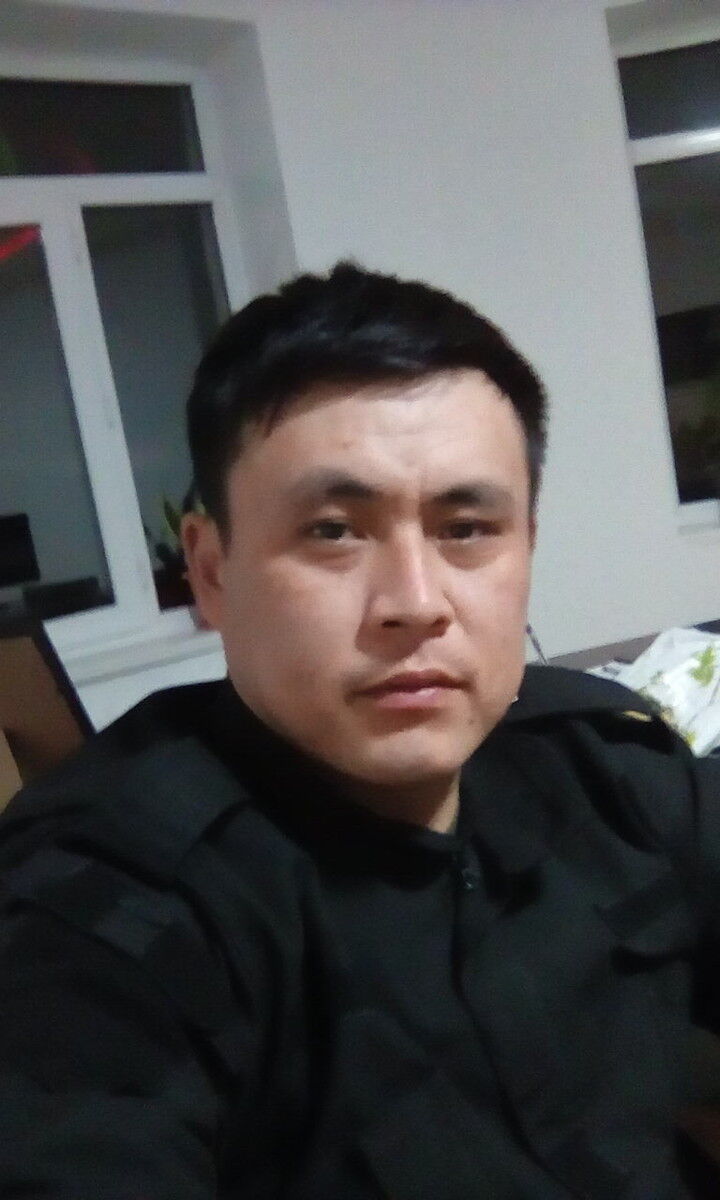 15888811  , 39 ,    