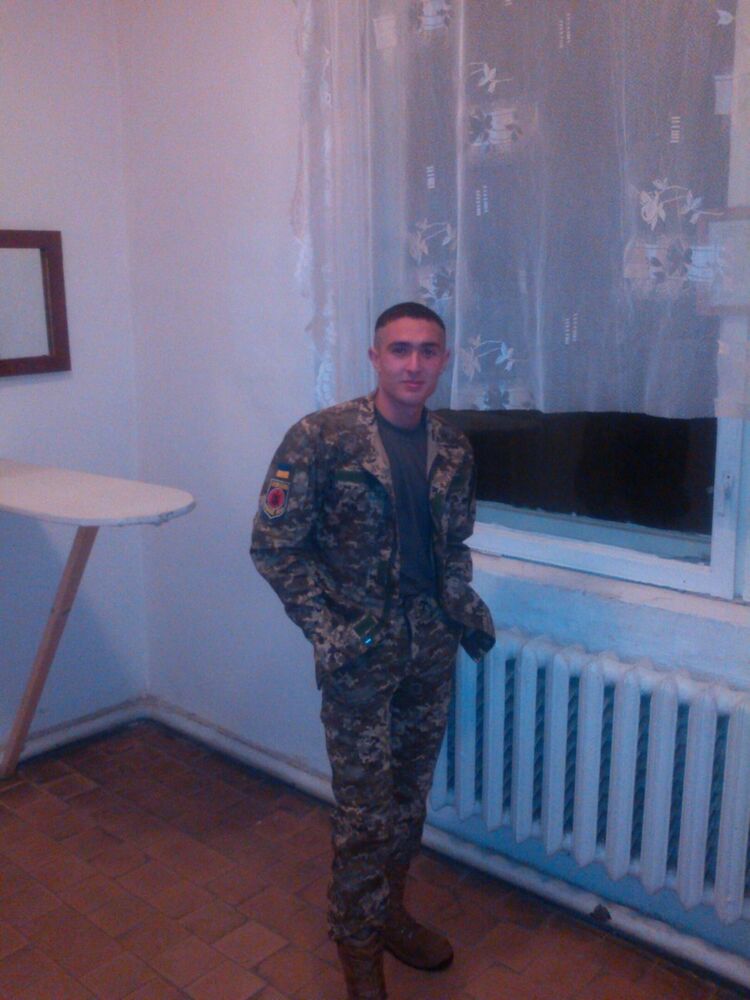  9426351  Boris, 31 ,    