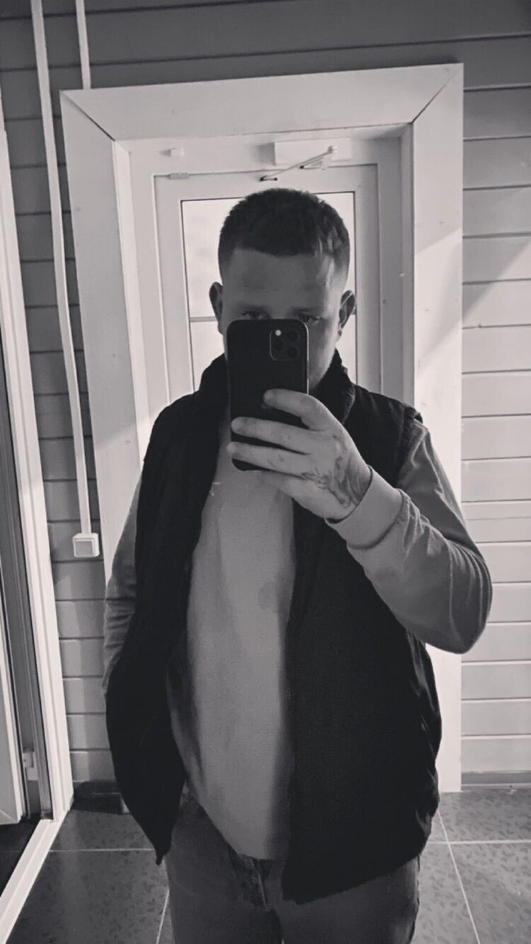  ,   Trill, 26 ,   ,   