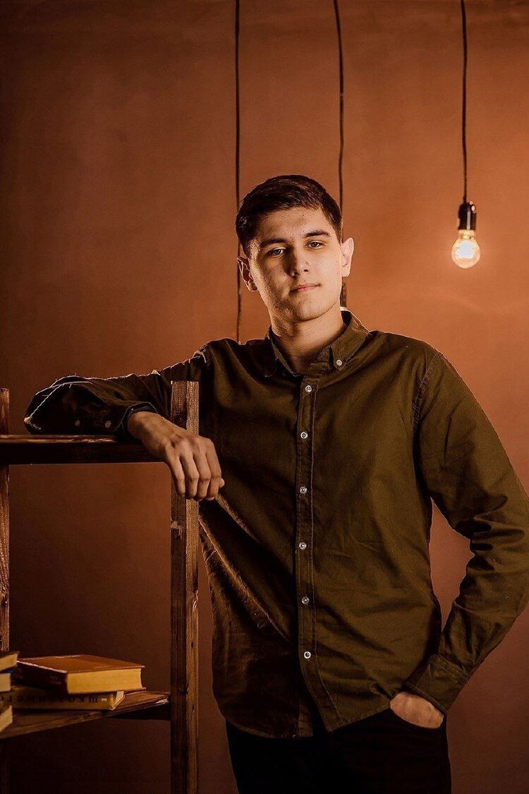  ,   Leo_Krossi, 23 ,   ,   
