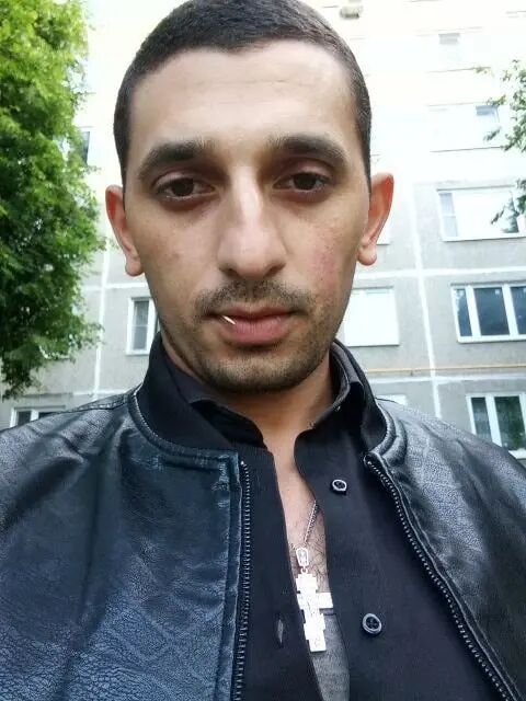  42820331  David, 31 ,    