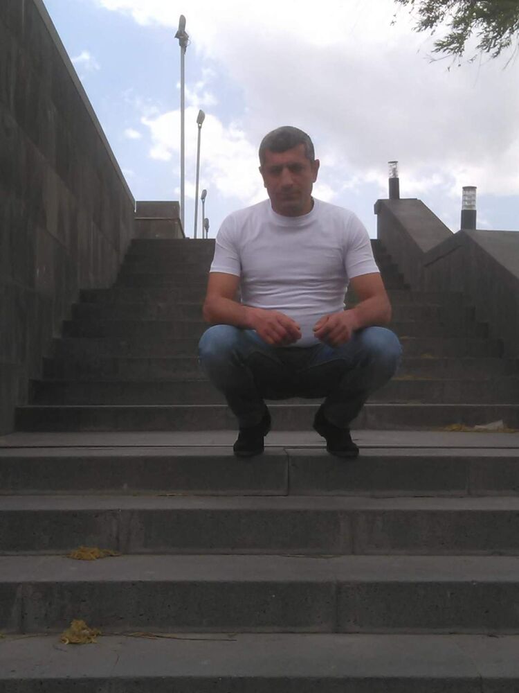  43278381  Mher, 50 ,    