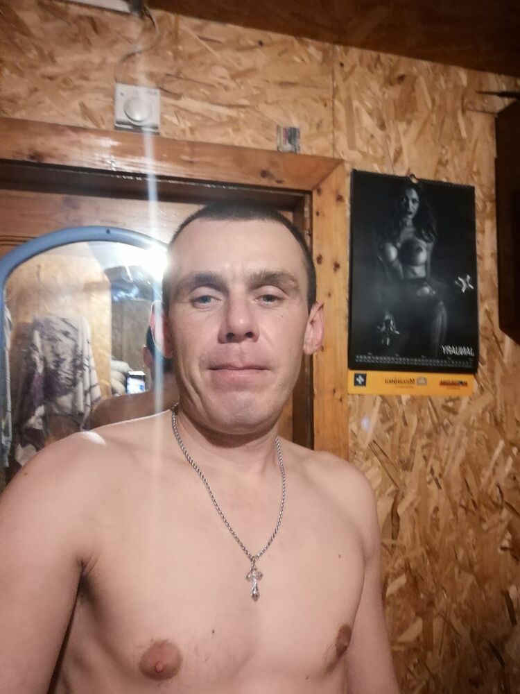  18936021  , 26 ,    