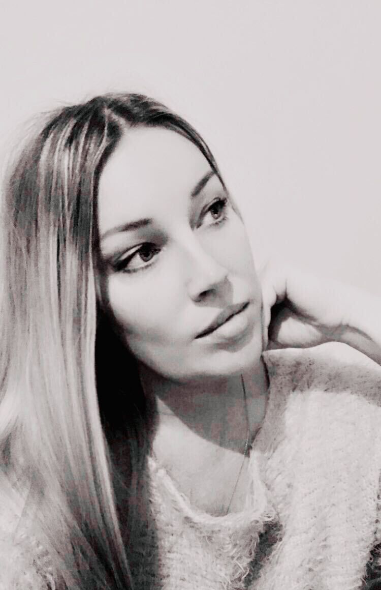 ���������� ������, ���� ������� Lana, 21 ���, ������������ ��� ����� � ���������, c�������� ���������