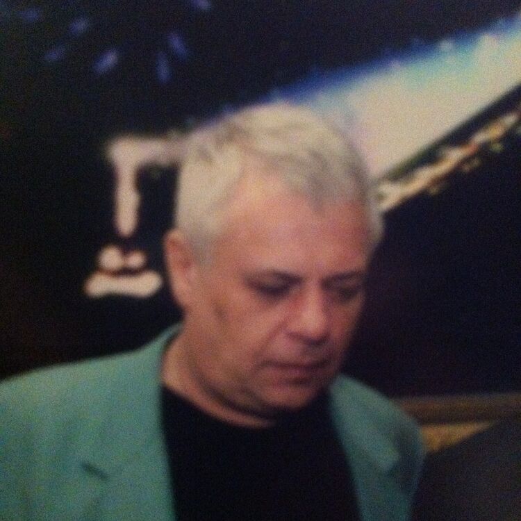  ,   Viktor, 63 ,     , c 
