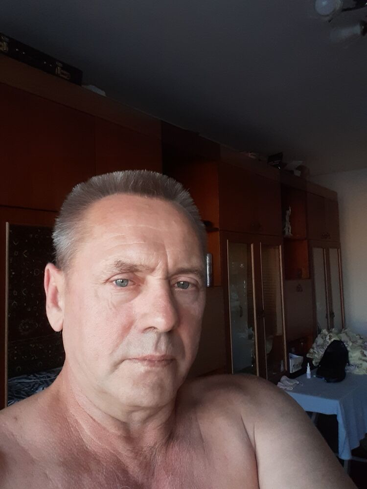  45854011  , 57 ,    