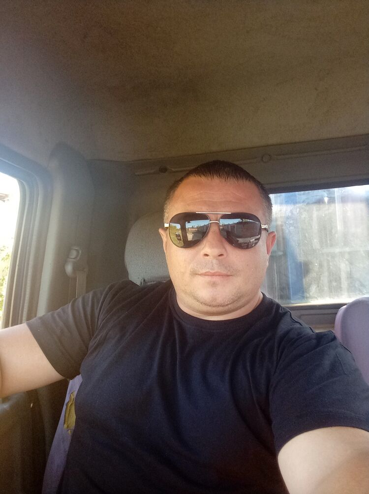  47720061  , 39 ,    