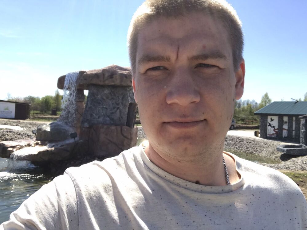  27551881  , 32 ,    