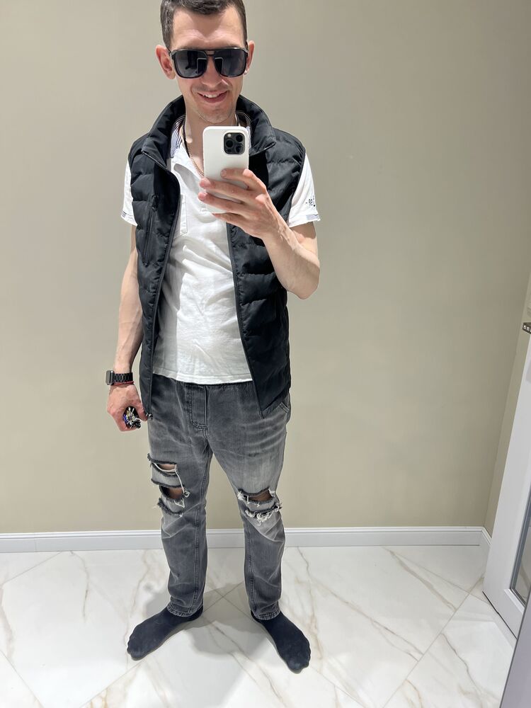  34637461  , 37 ,    