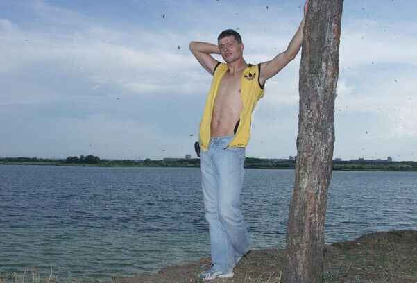  8013571  Sergey, 44 ,    