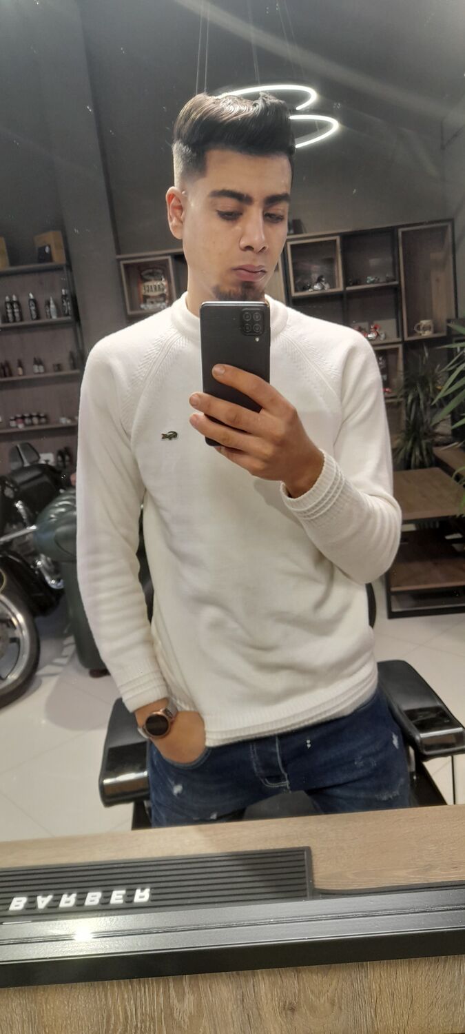  43139641  Remon, 22 ,    