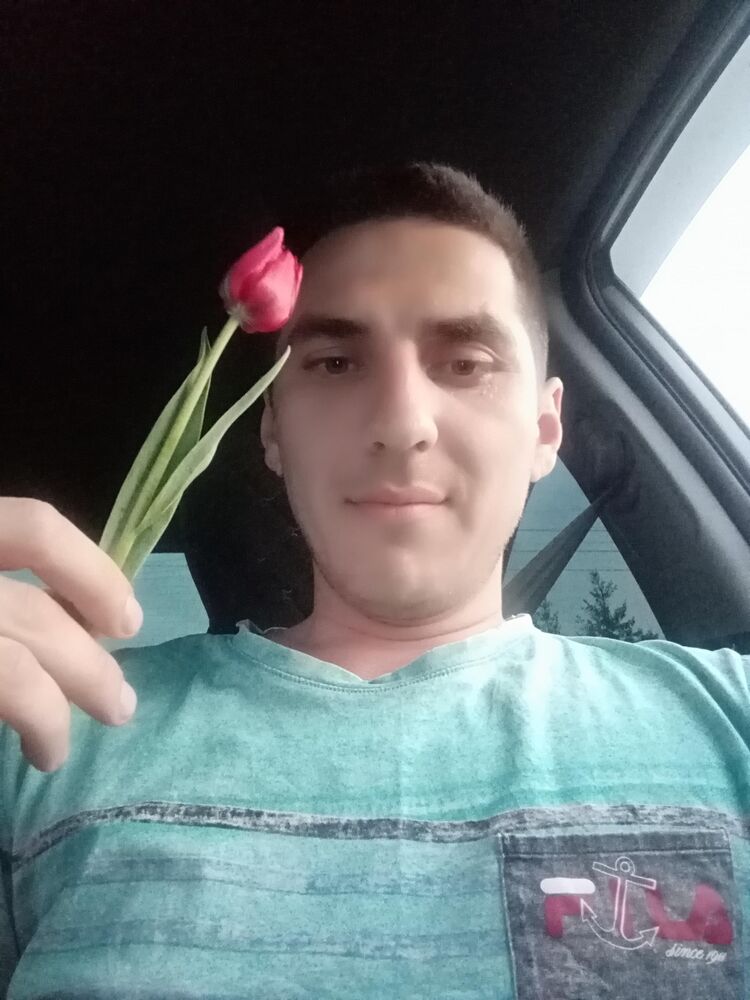  33743691  , 32 ,    