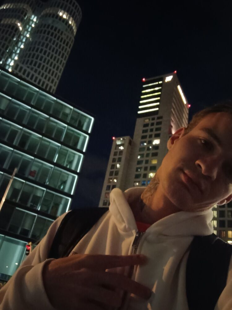  ,   Evgeniy, 24 ,   ,   